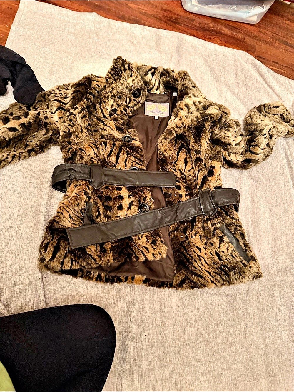 Steve Madden Faux Fur Animal Print Jacket Size Large Like New